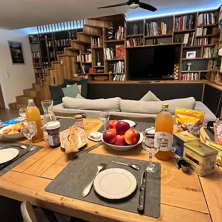 La Dame Du A Bed & Breakfast Sévrier